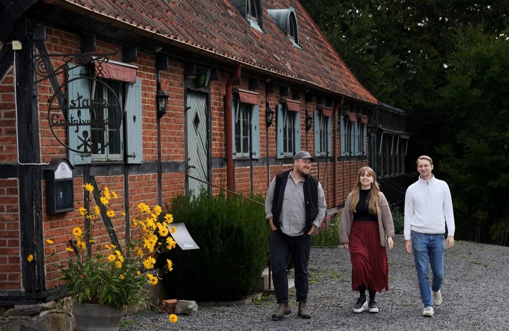 Kulturens-Ostarps-nya-gastgivare-Oliver-Hjort-Maja-Hakansson-och-Rasmus-Brange-Lof