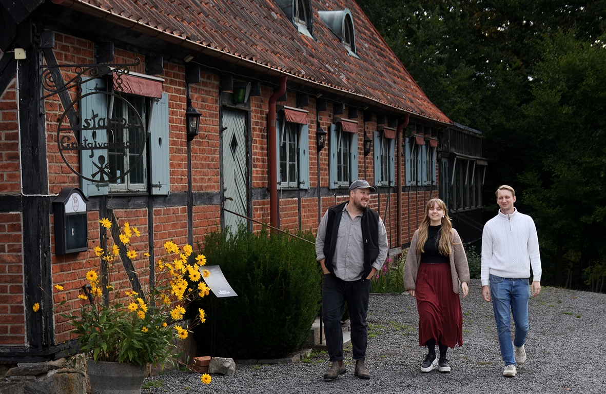 Kulturens-Ostarps-nya-gastgivare-Oliver-Hjort-Maja-Hakansson-och-Rasmus-Brange-Lof